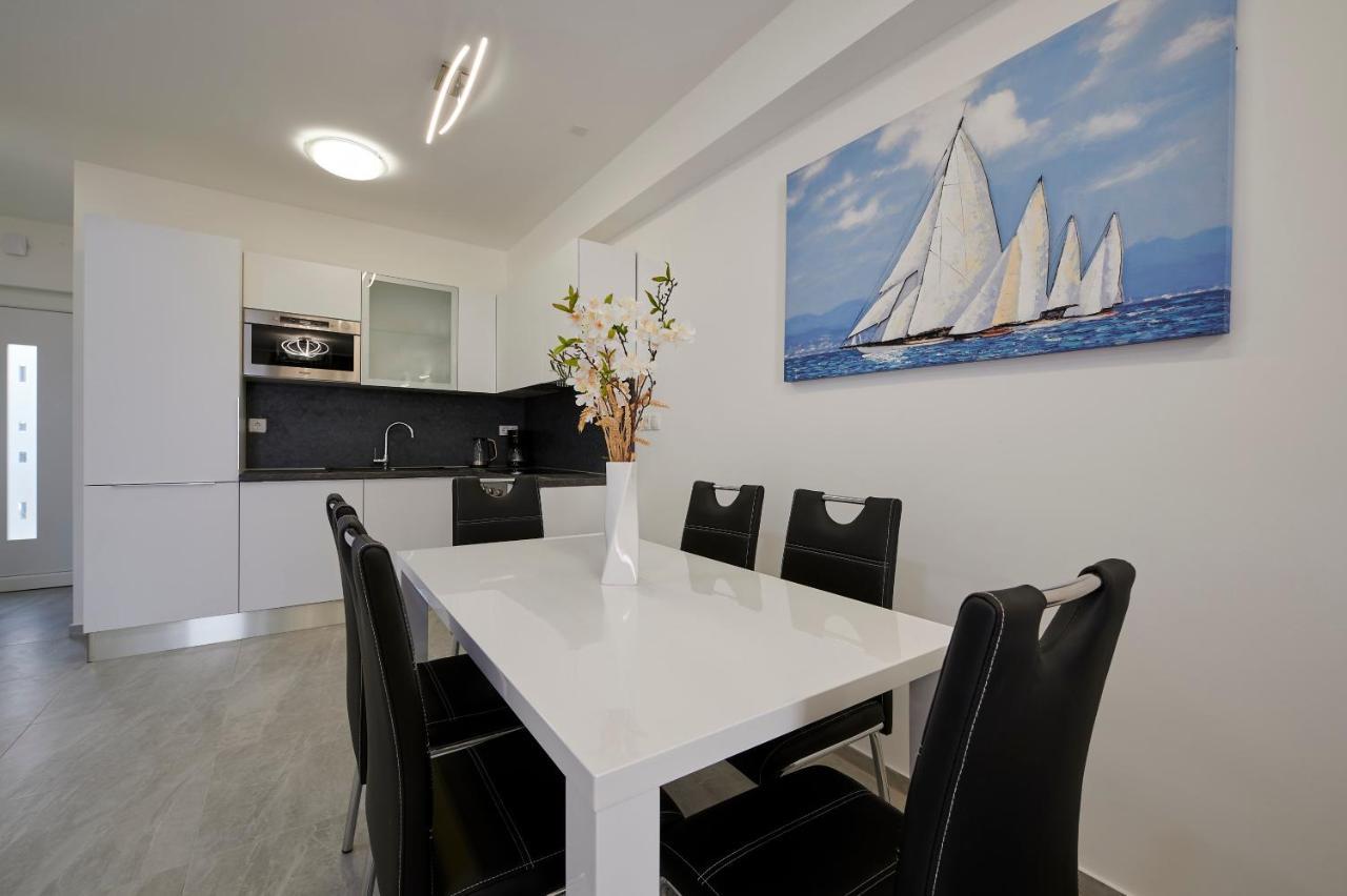 Apartment Gaby 3 Trogir Exterior photo